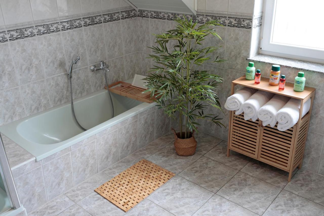 Вилла Goldhouse - Sauna, Whirlpool, Switch, Darts & Mehr *